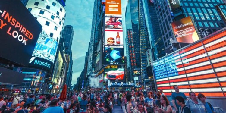 Türkiye'den ABD'ye göçen gençler: Herkes gitmek isterken, dönmek kerizlik olur