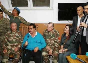 Türkiye’de darbe tehlikesi var mı?