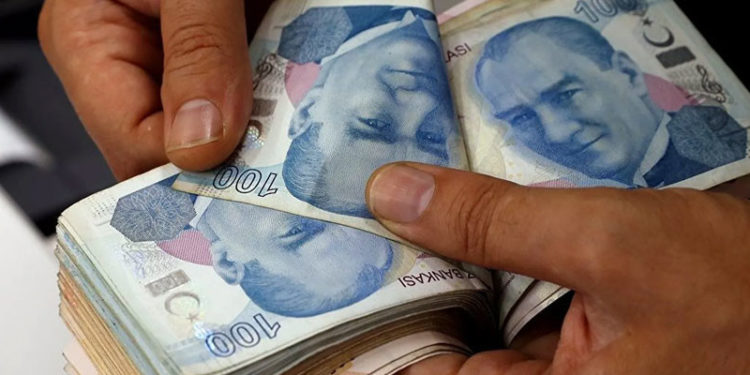 TİSK: Ücretler üzerindeki vergi oranları kademeli olarak azaltılmalı