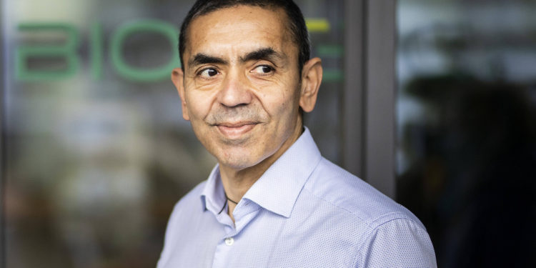 Uğur Şahin: Yılda bir Covid-19 aşısı yeterli olabilir