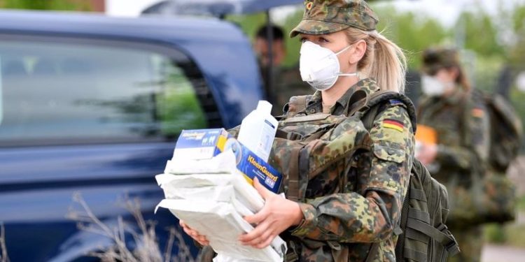 Vaka sayısında patlama yaşanan Almanya’da 12 bin asker görevlendirilecek