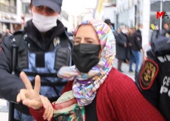 Van’da gözaltına alınan kadın: Kürtler size baş eğmez