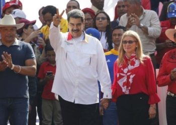 Venezuela'da muhalefet yıllar sonra seçime katılacak