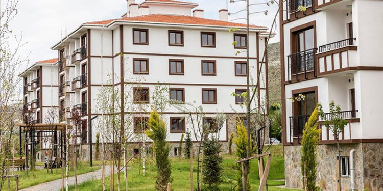 Yapı ruhsatı verilen yapıların yüzölçümü yüzde 36,4 arttı