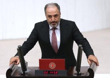 Yeneroğlu: Adalet derken insan titremeli, etrafına bakmalı ve yaşanan zalimlikleri hissetmeli