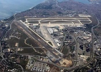 Yolcu u&ccedil;uşuna kapatılan Atat&uuml;rk Havalimanı&rsquo;nda ayrıcalıklı u&ccedil;uş