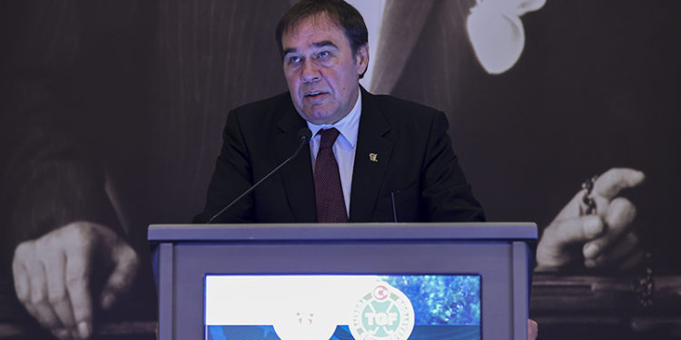 Yıldırım Demirören, Türkiye Golf Federasyonu başkanı oldu