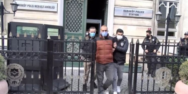 Çiçek Pasajı'nda kadını rehin alan şüpheli hakkında karar