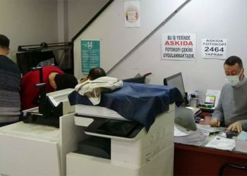 Öğrenciler için askıda fotokopi uygulaması