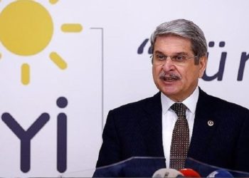 İYİ Parti'li Çıray Türkiye'nin Kıbrıs'taki garantörlüğünü sordu: BM'ye gizli öneride bulundunuz mu?