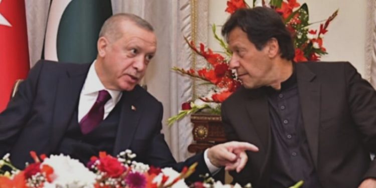 İddia: Erdoğan'ın müttefiki İmran Han'la da arası açıldı