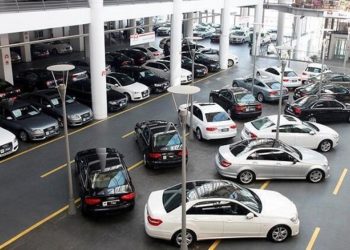 İkinci el otomobil fiyatları sıfırları geçti: Sıfırı 241 bin, ikinci eli 357 bin lira