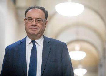 İngiltere Merkez Bankası Başkanı'ndan TCMB yorumu: Görülmemiş bir kombinasyon