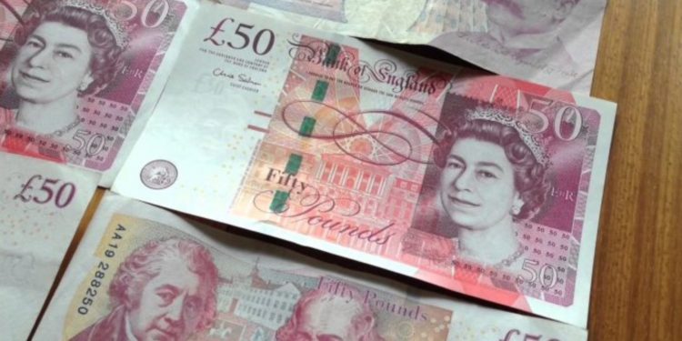 İngiltere’de 2022’de asgari ücret ne kadar?