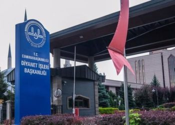 'İsraf, dini ve ahlaki iflastır' diyen Diyanet'ten lüks tesiste toplantı, 5 yıldızlı otelde konaklama