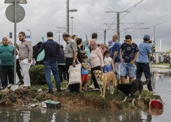 İstanbul Valisi Yerlikaya'dan kuvvetli r&uuml;zgar uyarısı