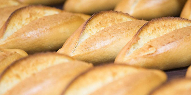 İstanbul'da ekmeğe resmi zam
