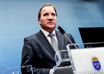İsveç Başbakanı Löfven istifa etti