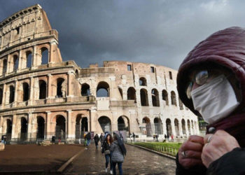 İtalya'da günlük Covid-19 vaka sayılarındaki artış sürüyor
