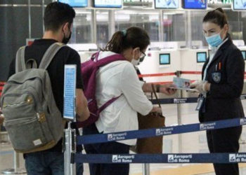 İtalya'nın ilk Omicron vakası: 'Semptomlarım hafif, aşı mükemmel sonuç verdi'