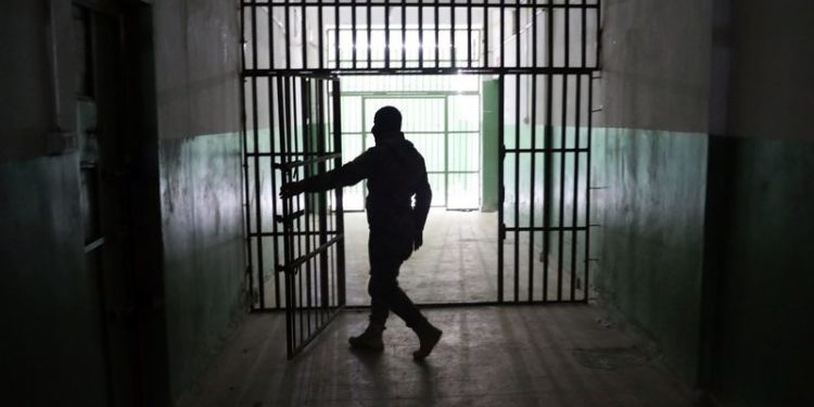 İşkence sonrası şizofren tanısı konulan tutuklu tahliye edilmiyor: Yeter artık bu baskı