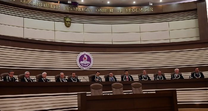 ‘AYM’nin süre aşımı kararlarına karşı ne yapılabilir? Bireysel başvuru yolu etkinliğini yitiriyor mu?’