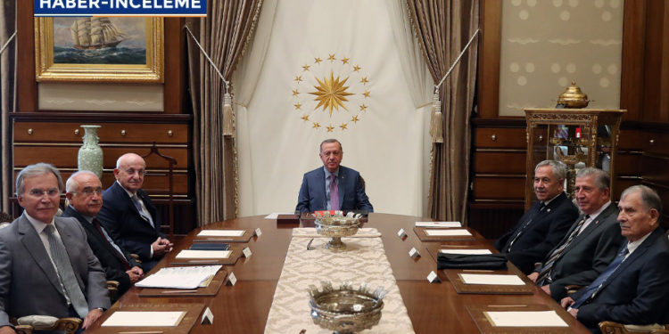 ‘Mesuliyet kabul etmiyorum’ demek Bülent Arınç’ı kurtarır mı?