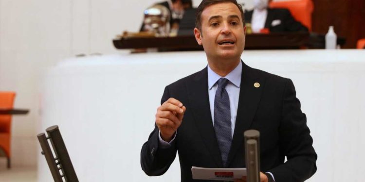 ‘Tek politikanız vatandaşa ‘kombiyi kıs’ diye akıl vermek mi?’