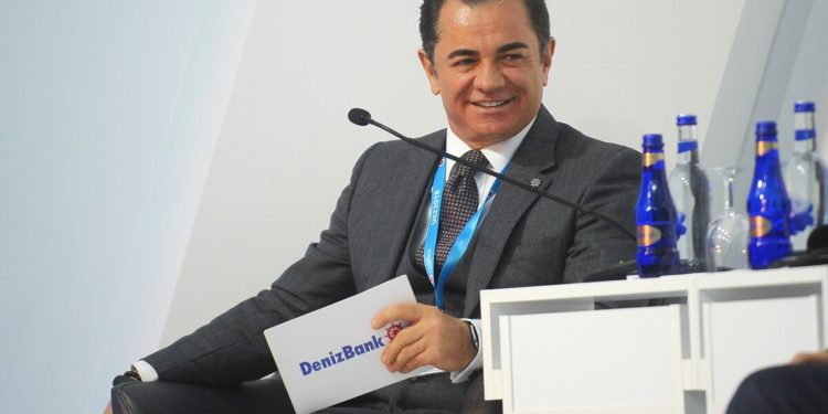 “Kimse endişelenmesin, Türkiye’de bankaların döviz açığı yok”