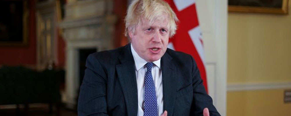 İngiltere Başbakanı Boris Johnson 'Omicron dalgası geliyor' dedi, ülkede ay sonuna kadar tüm yetişkinlere üçüncü doz aşı sunulacak