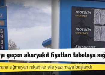 10 lirayı geçen akaryakıt fiyatları tabelaya sığmadı
