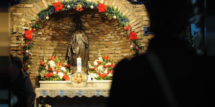 Türkiye’de Ortodoks ve Katolikler Noel’i ne zaman ve nasıl kutluyor?