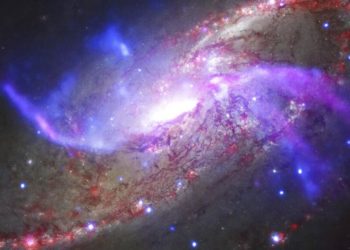 NASA, Samanyolu galaksisinin dışında Satürn büyüklüğünde bir galaksi ötesi gezegen adayı keşfetti