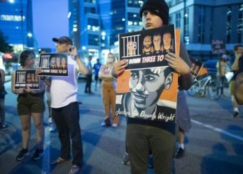 ABD’de siyahi Floyd’u öldürmekten 22,5 yıl ceza alan Chauvin suçunu itiraf etti