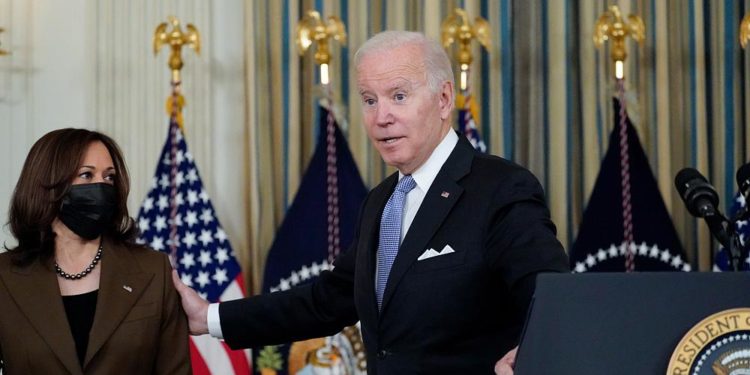 ABD Başkanı Biden, kolonoskopi sırasında devrettiği yetkilerini geri aldı