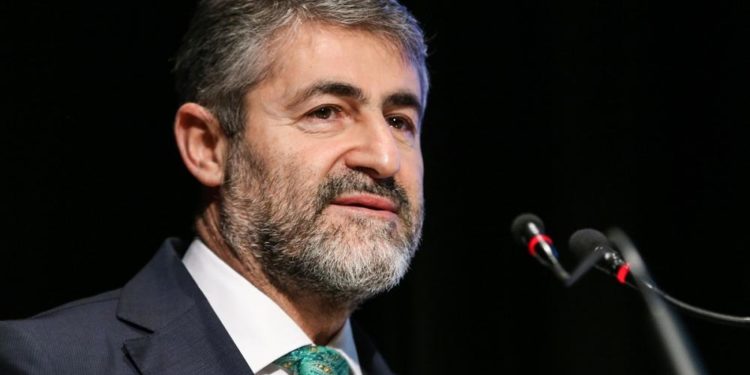Hazine ve Maliye Bakanı olarak atanan Nureddin Nebati kimdir?