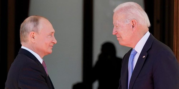 Biden ve Putin Ukrayna’yı görüşecek, ABD lideri krizin diplomatik yollarla aşılmasını isteyecek
