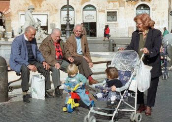 İtalya’da doğum oranları 160 yılın en düşük seviyesine geriledi