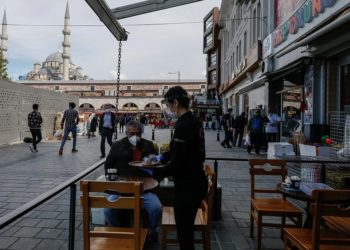 Türkiye’de istihdamdaki 100 kişiden 9’u ücretsiz aile işçisi