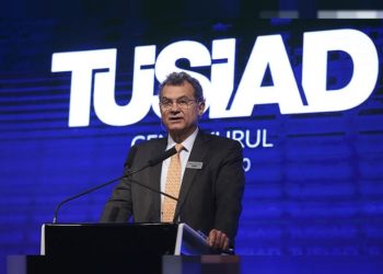 TÜSİAD: İktisat bilimi kurallarına hızla dönülmeli
