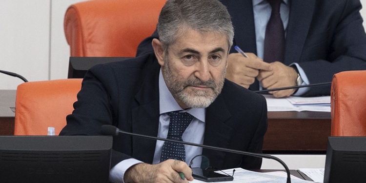 AKP'de "Nureddin Nebati" rahatsızlığı; “Bu sözler off the record bile söylenmez”