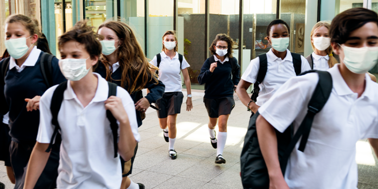 "18 yaş altı, Omicron'da süper bulaştırıcı grupta"