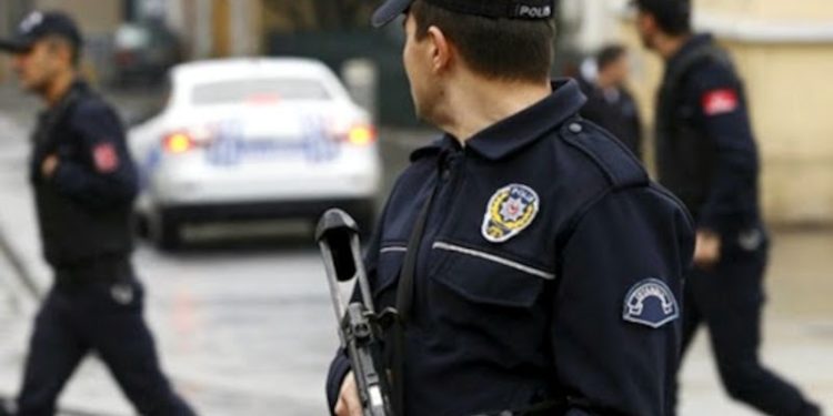 23 yaşındaki genci öldüren polis memuru ve 3 arkadaşına müebbet hapis talebi