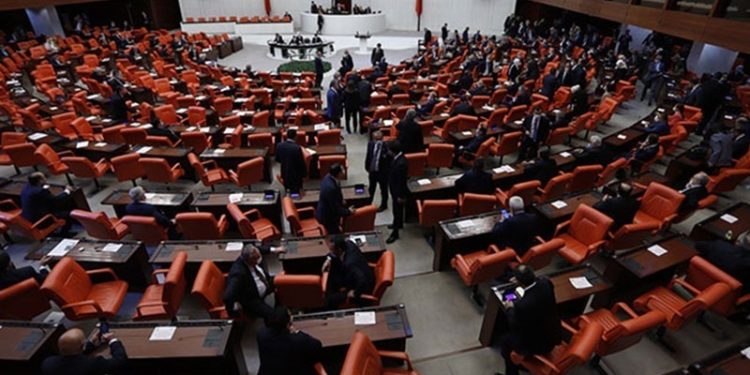 6 muhalefet partisinin ‘güçlendirilmiş parlamenter sistem’ çalışması tamamlandı