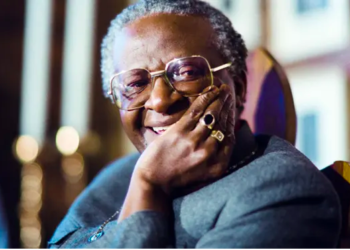 90 yaşında yaşamını yitiren Başpiskopos Desmond Tutu anıldı: "Özgür Afrika'yı miras bıraktı"