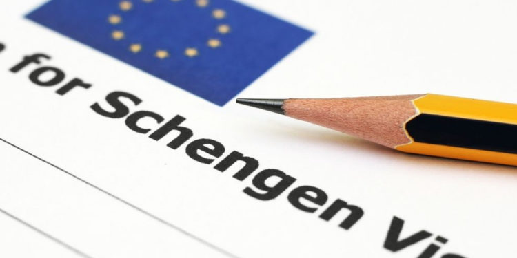 AB ülkelerinden Hırvatistan'a Schengen onayı