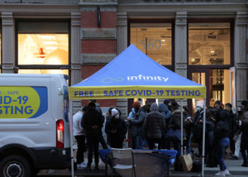 ABD'de semptom göstermeyen Covid hastaları için izolasyon süresi 5 güne indirildi