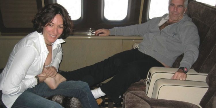 ABD'deki 'seks tarikatı' davasında karar bekleniyor