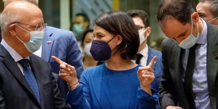 AB’den Rusya’ya ‘Ukrayna’ uyarısı: Ağır sonuçlar doğuracak yaptırım uygularız