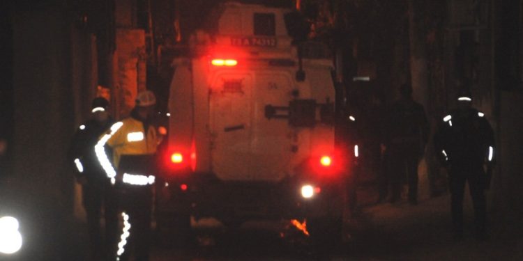 AKP Cizre eski ilçe başkanının kardeşi silahlı saldırıda öldürüldü